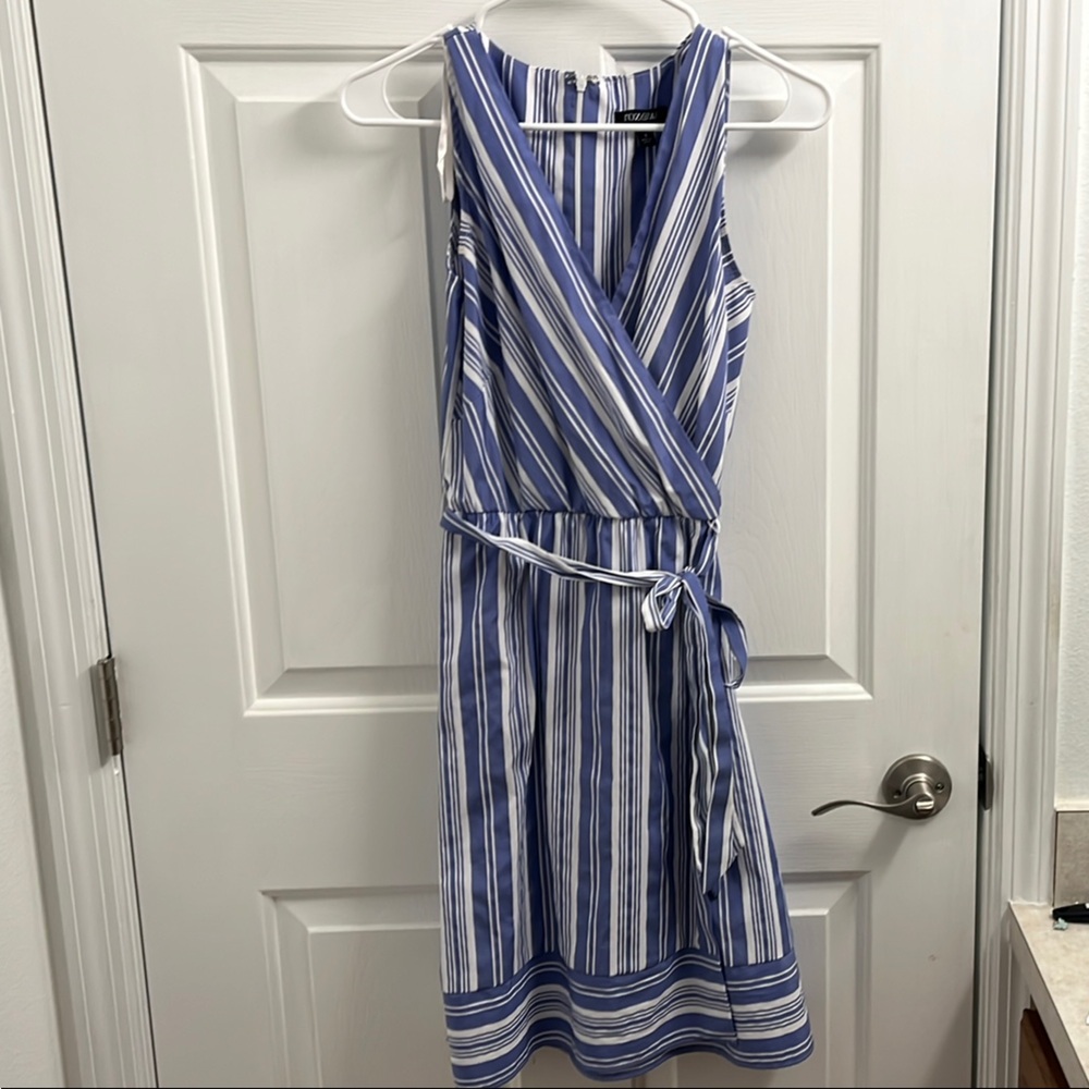 Roz & Ali Blue and White Tie Front Midi Dress